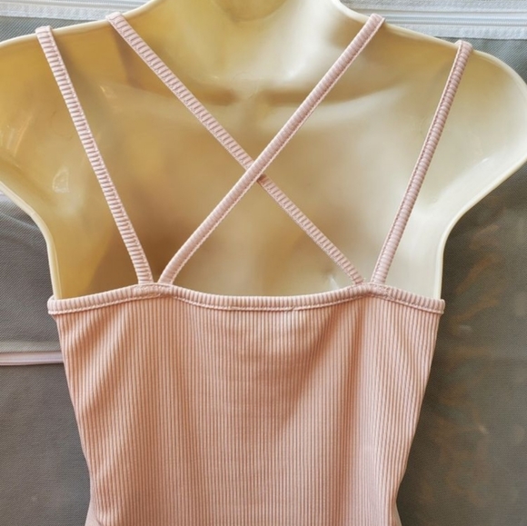 ๐3 for $25๐ New Look Blush Pink Body Suit - Picture 3 of 6
